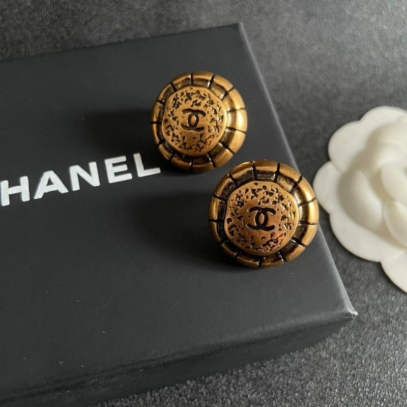 Snug Chanel Earrings 222775