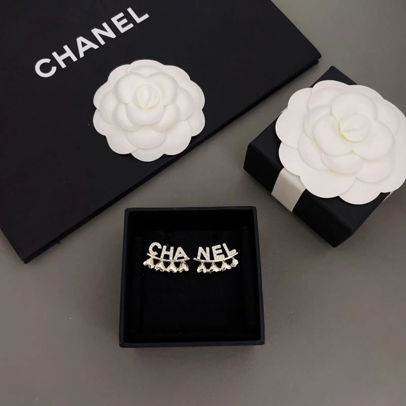 Chanel Earrings Lightweight 222779