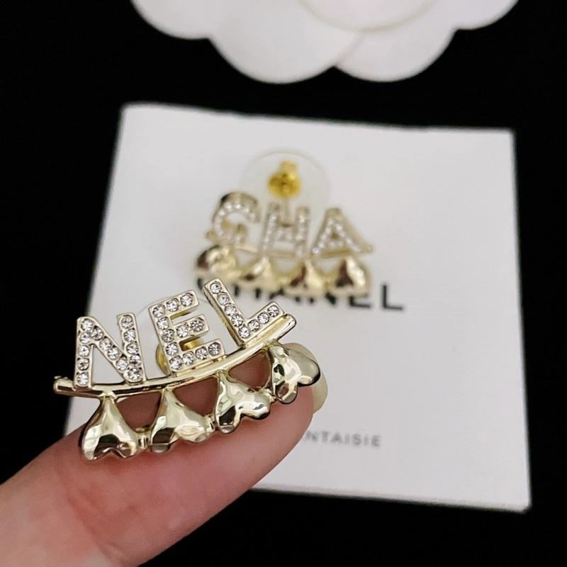 Chanel Earrings Lightweight 222779