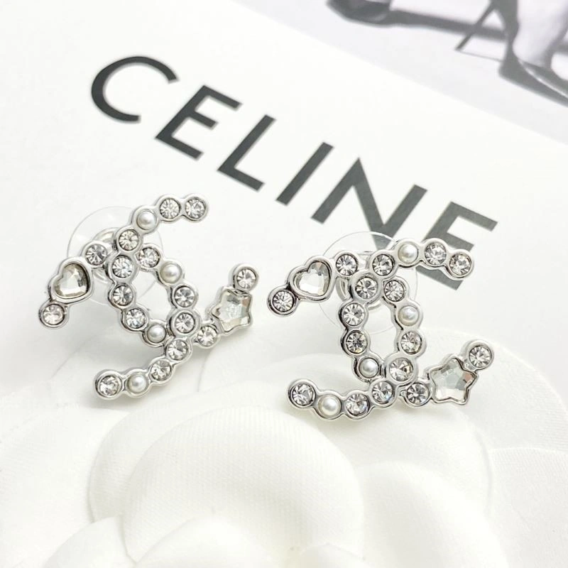 Chanel Earrings Stylish 222777