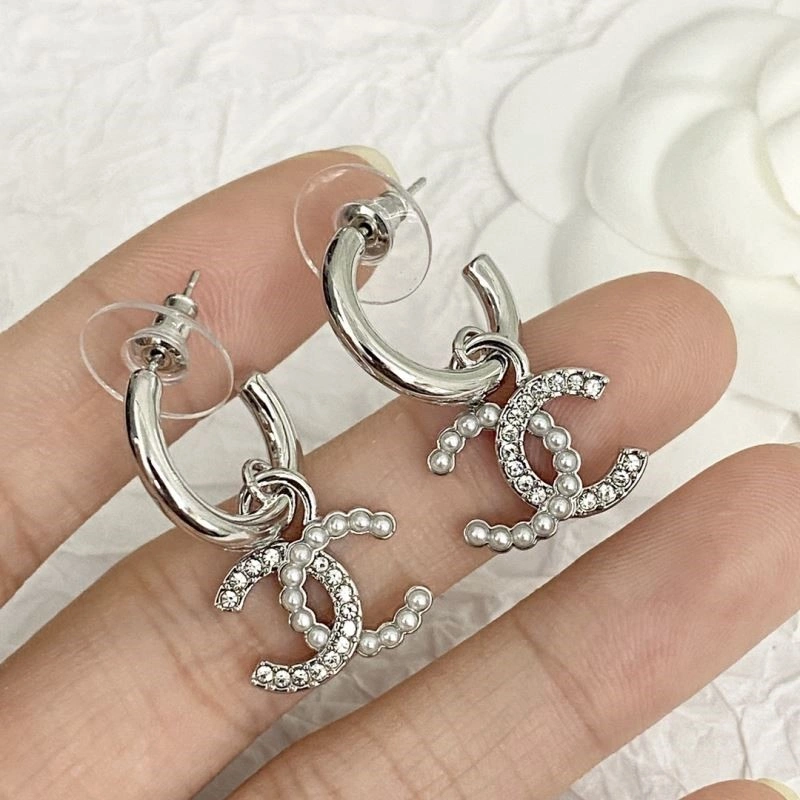 MoistureWicking Chanel Earrings 222772