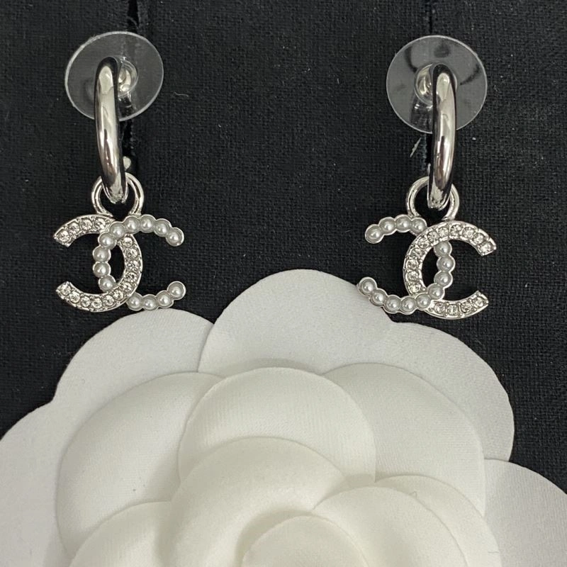 MoistureWicking Chanel Earrings 222772
