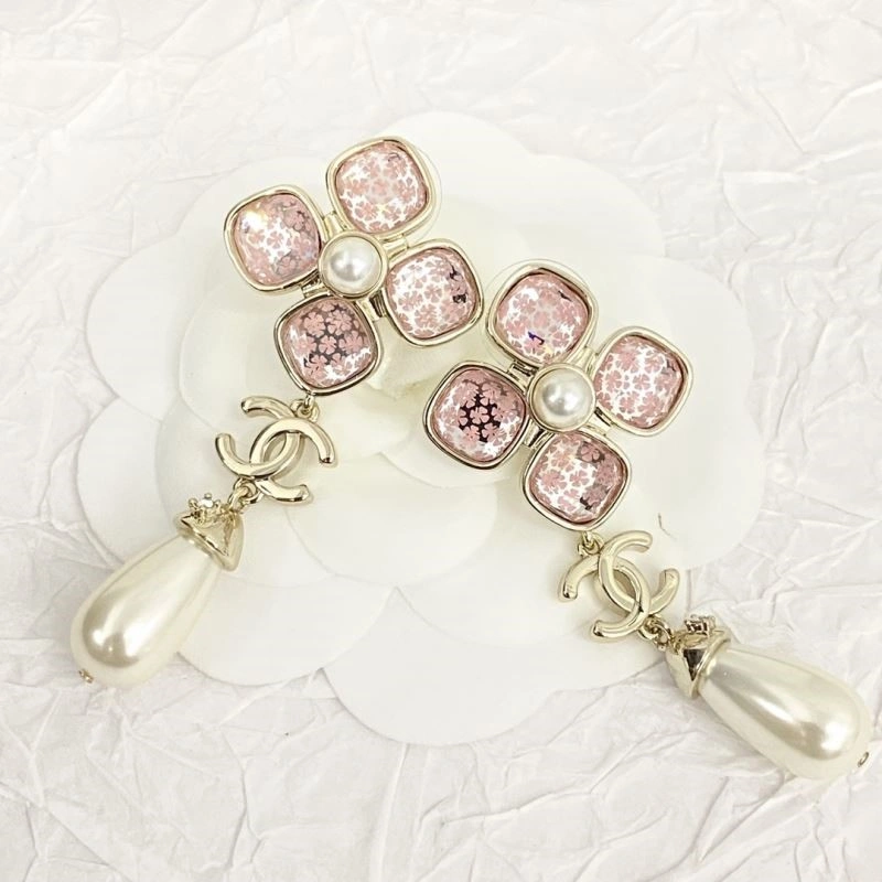 Snug Chanel Earrings 222776