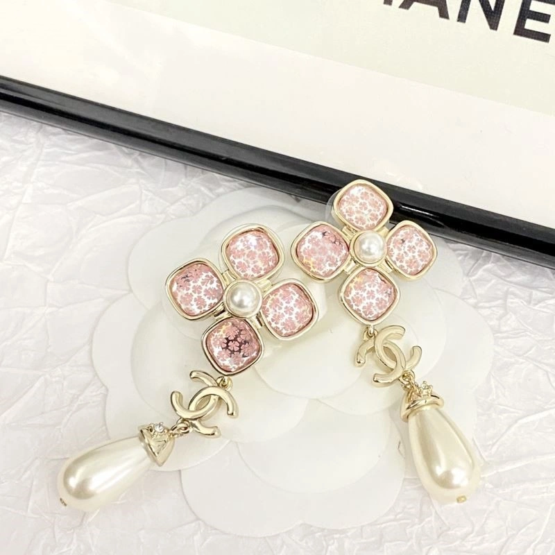 Snug Chanel Earrings 222776