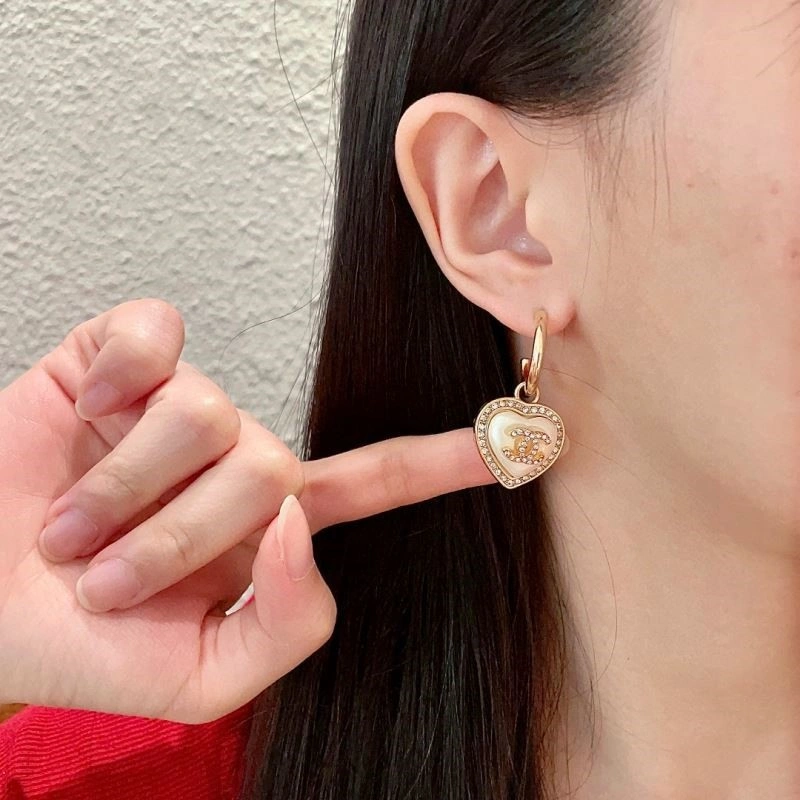 HighQuality Chanel Earrings 222773