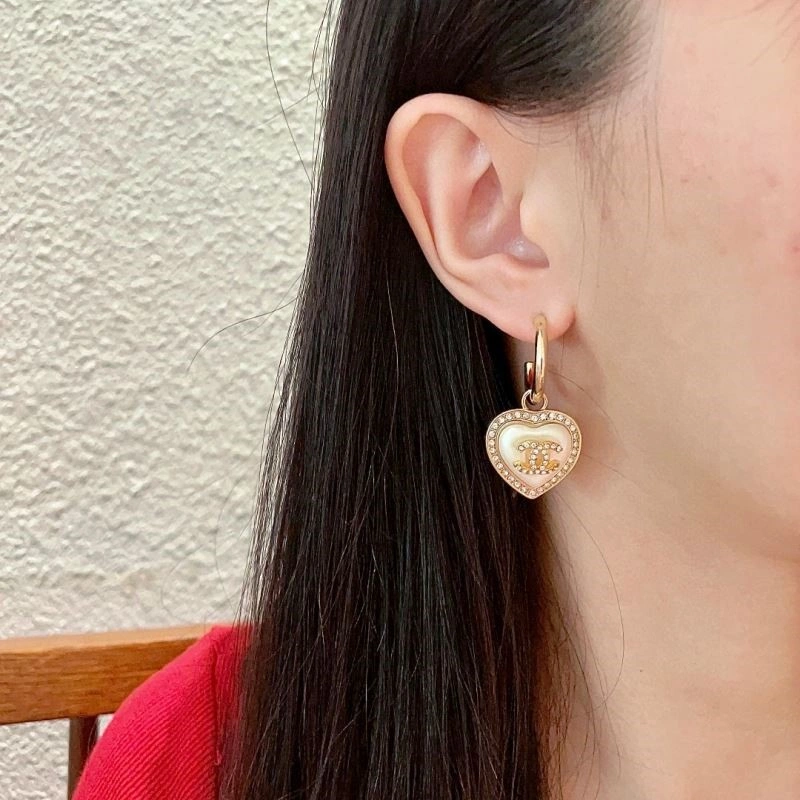 HighQuality Chanel Earrings 222773