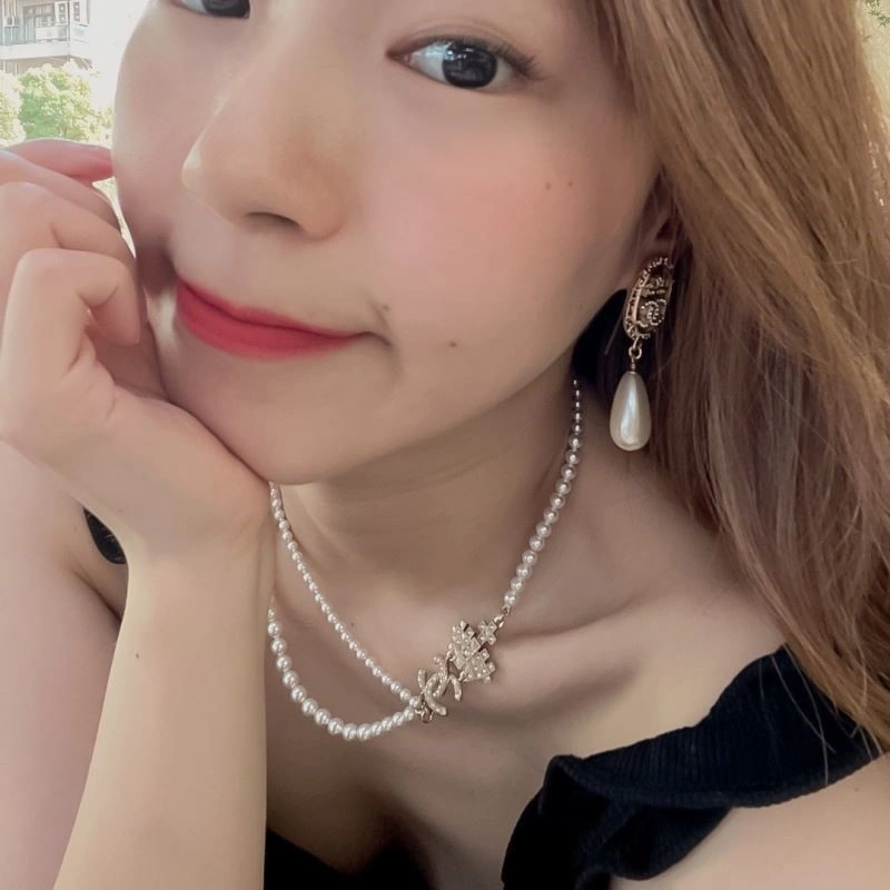 Chanel Earrings Modern 222751