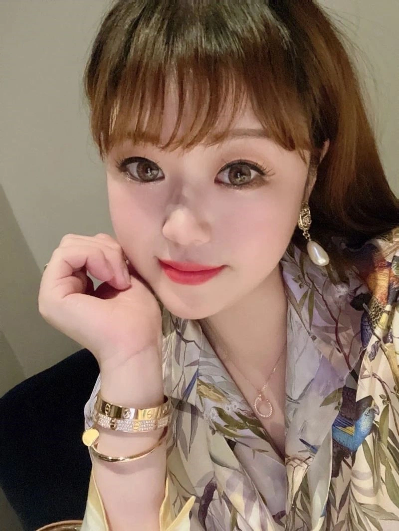 Chanel Earrings Modern 222751