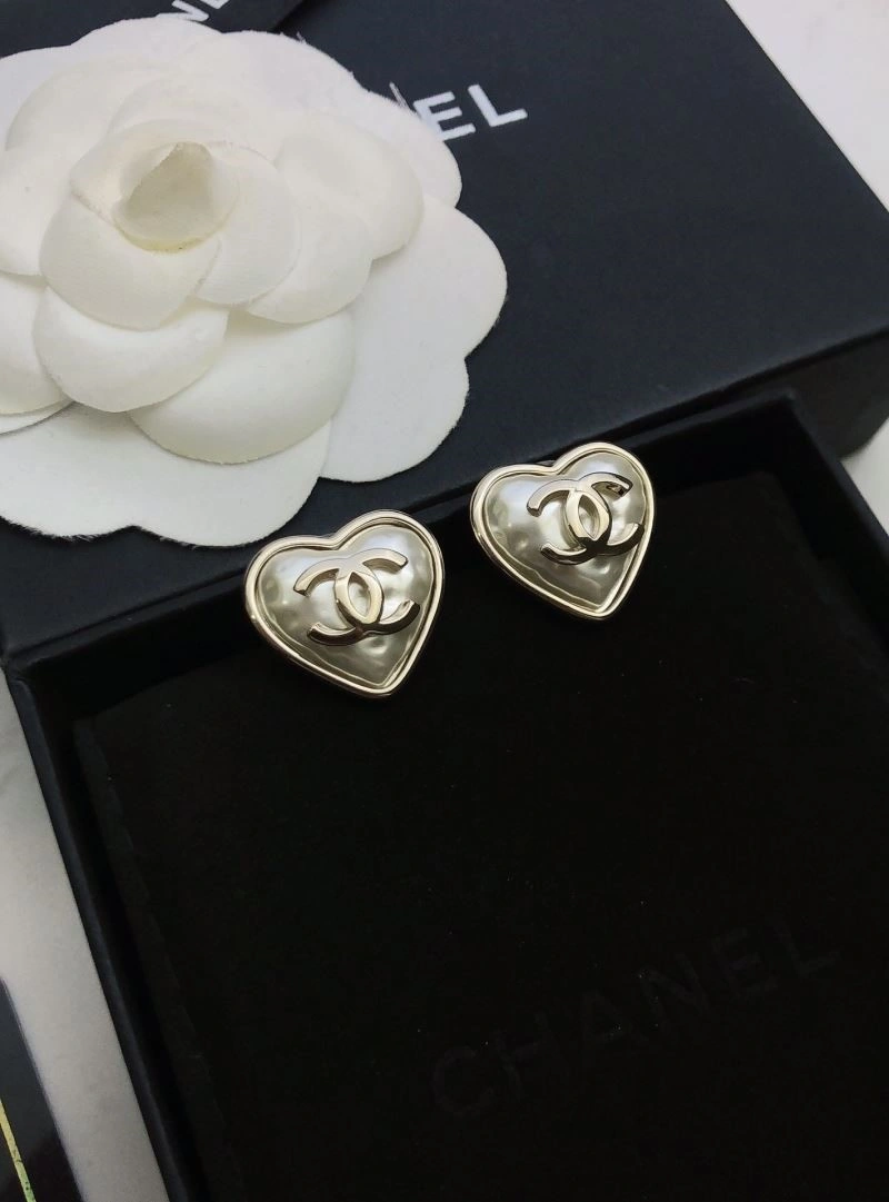Cozy Chanel Earrings 222750