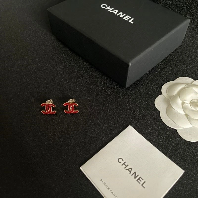 Elegant Chanel Earrings 222747