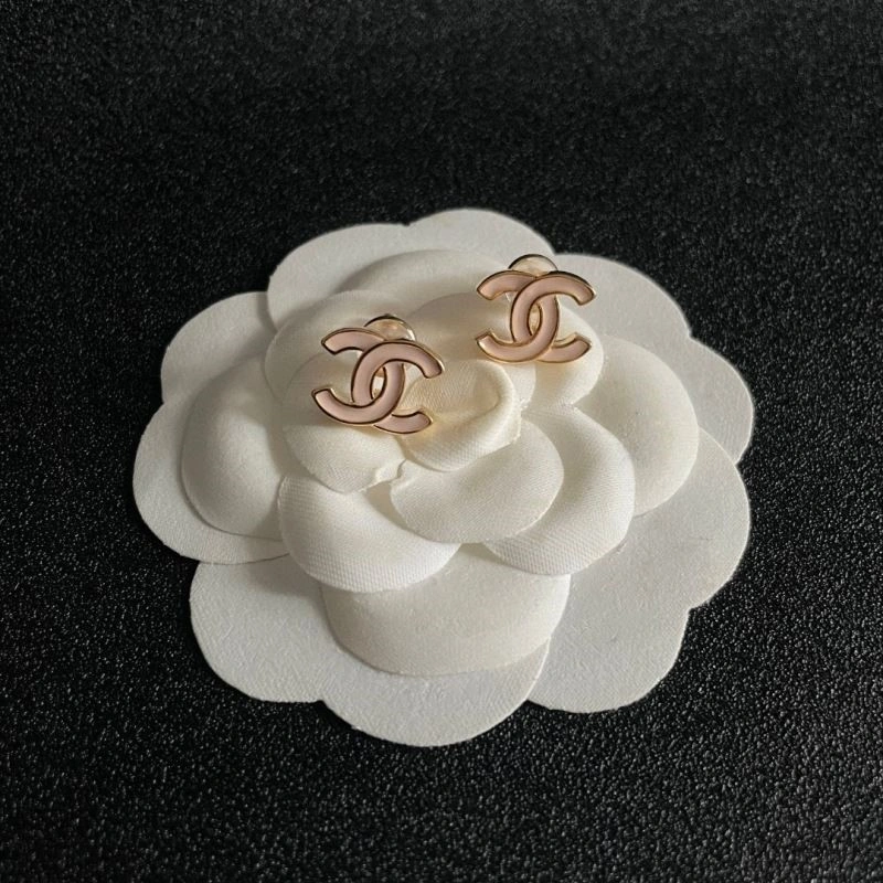 WellDesigned Chanel Earrings 222746