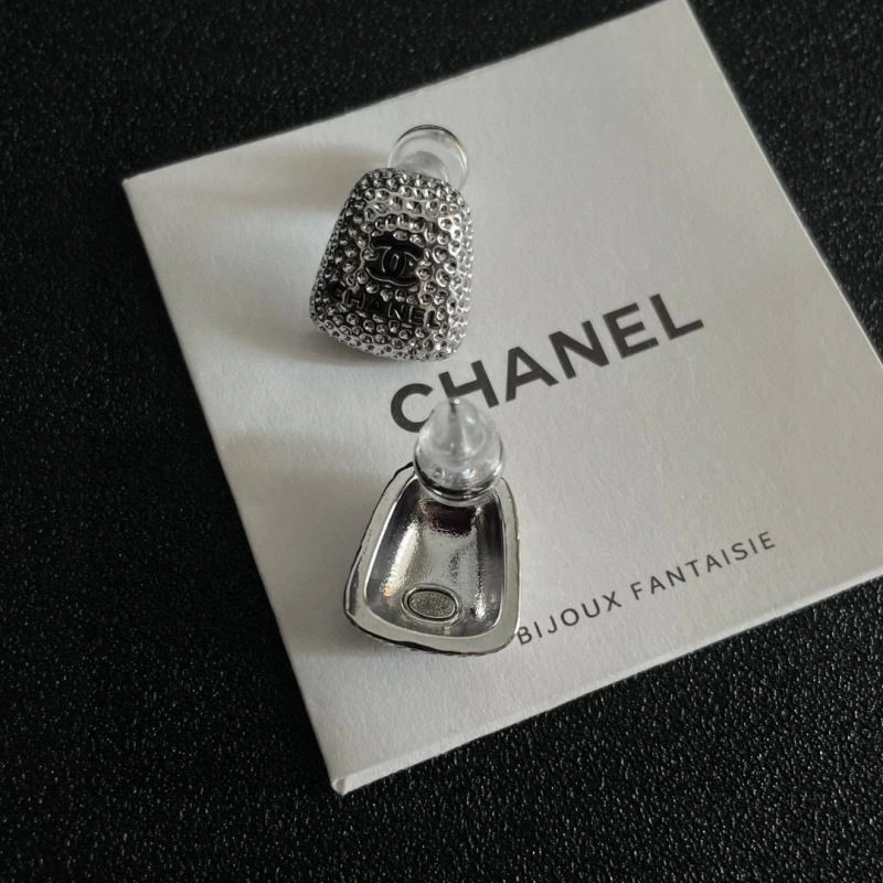 Unisex Chanel Earrings 222744