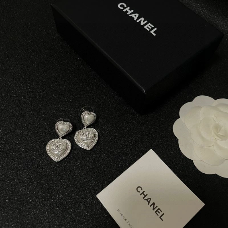 Cozy Chanel Earrings 222762