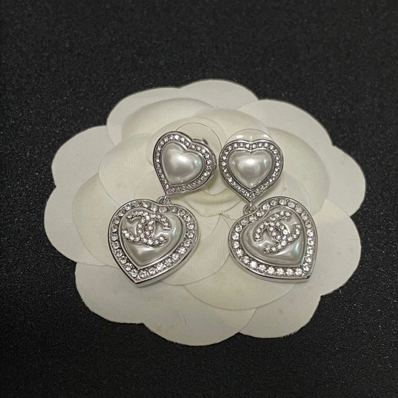 Cozy Chanel Earrings 222762