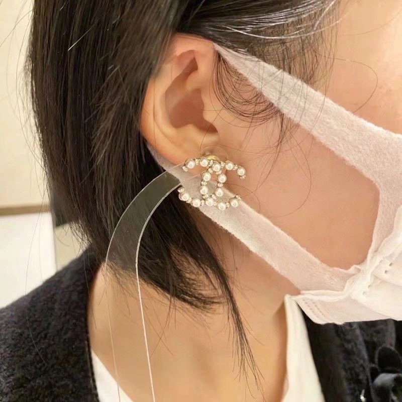Compact Chanel Earrings 222737