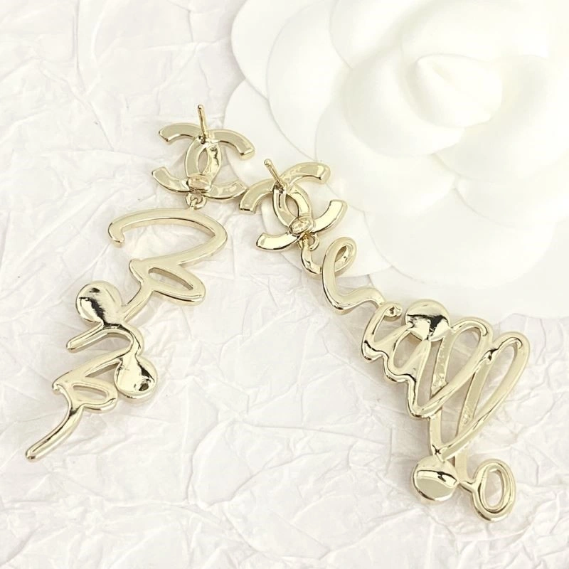 Chanel Earrings Stylish 222760