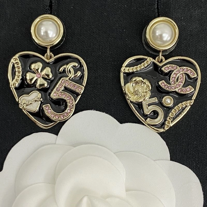 Fashionable Chanel Earrings 222725