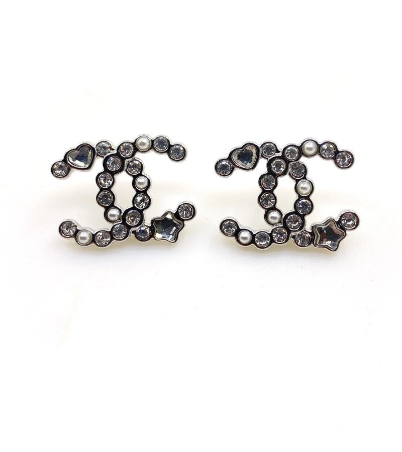 Chanel Earrings Comfortable 222735