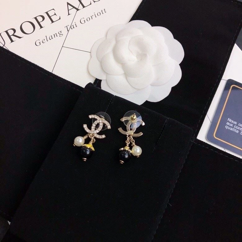 Resilient Chanel Earrings 222719