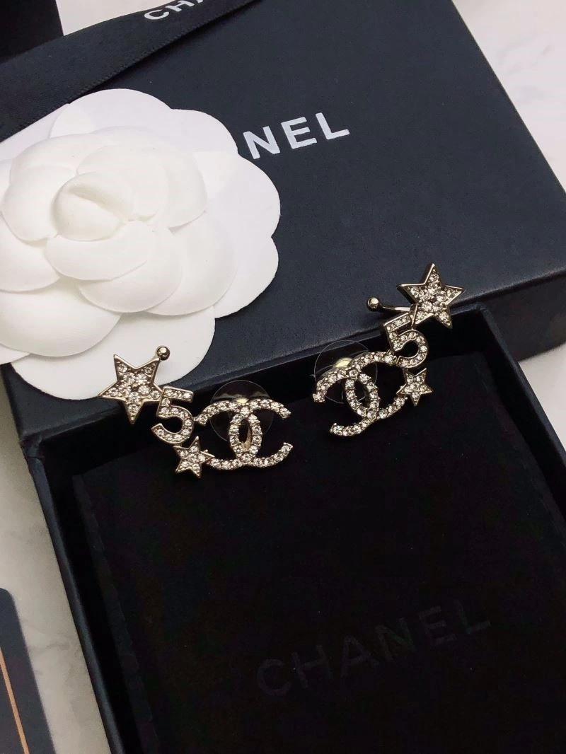 Sporty Chanel Earrings 222711