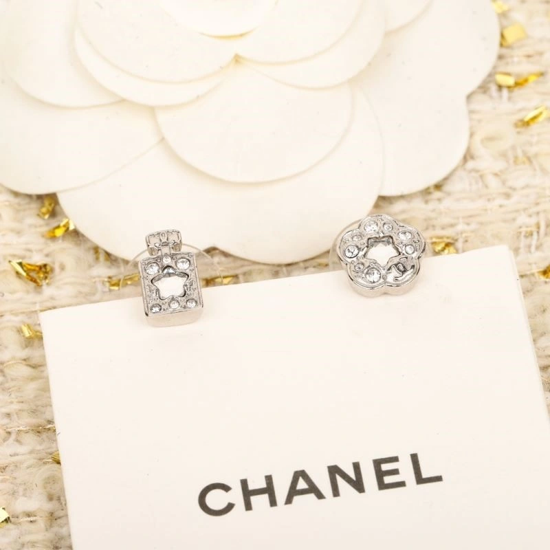 Trendsetting Chanel Earrings 222710