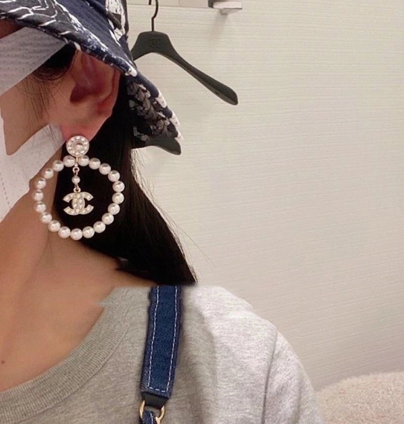 Chanel Earrings Flexible 222707