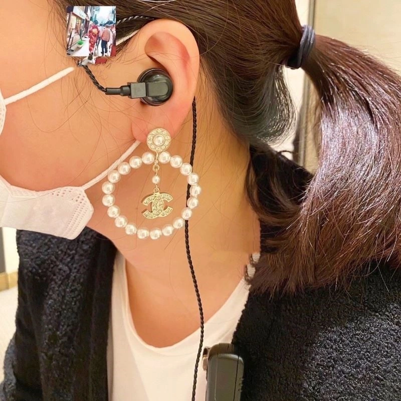Chanel Earrings Flexible 222707