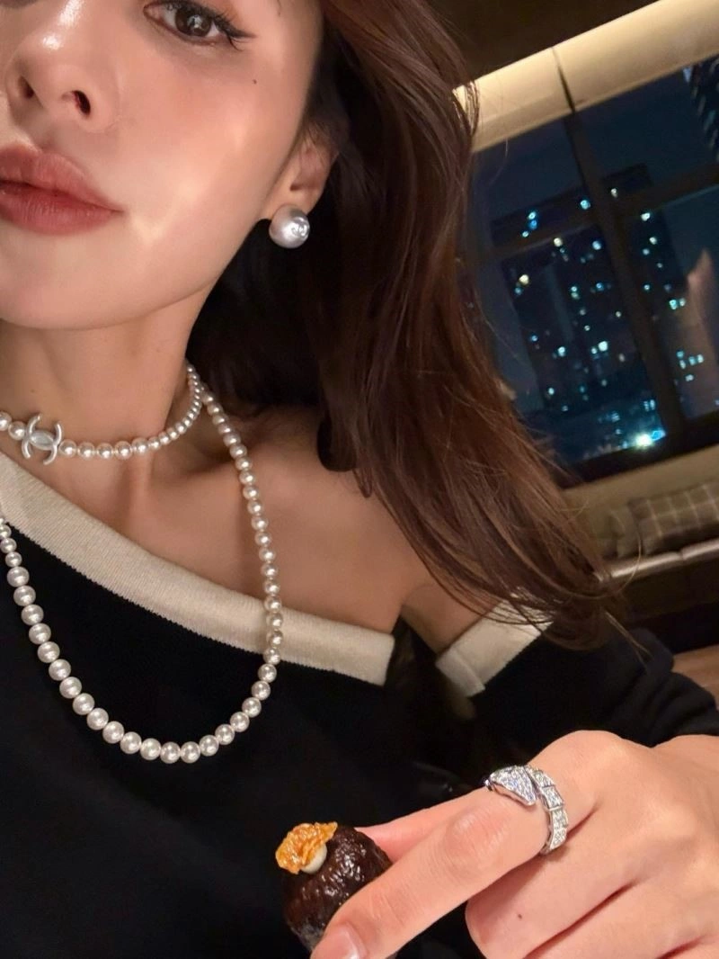 Chanel Earrings FashionForward 222708