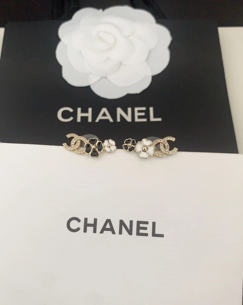 Chanel Earrings EasyMatch 222756