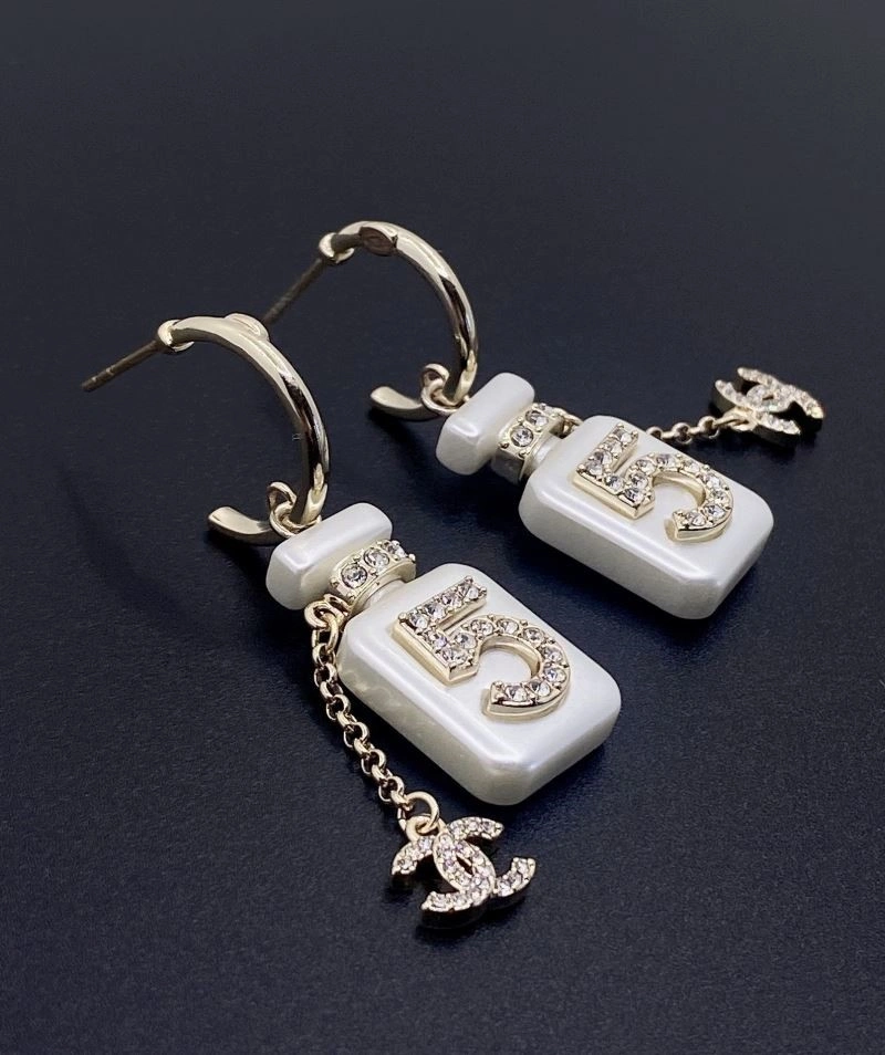 Chanel Earrings Cozy 222709