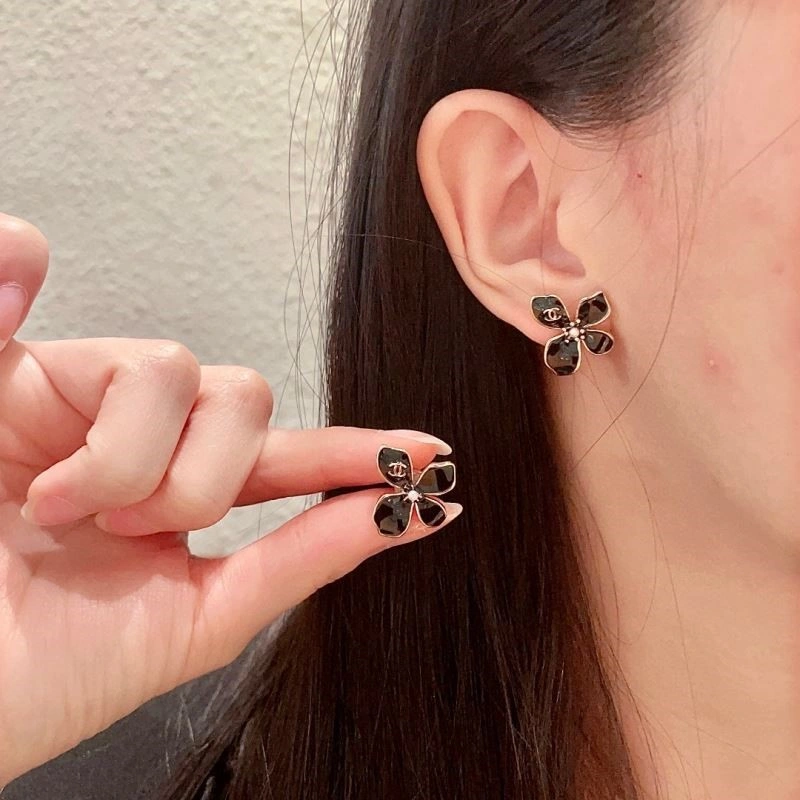 Chanel Earrings HighQuality 222782