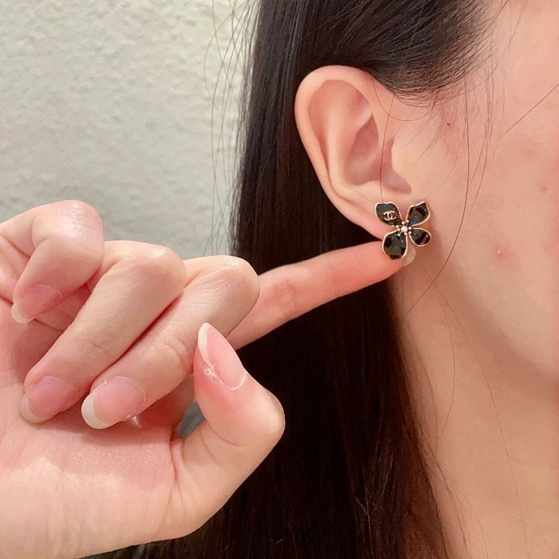 Chanel Earrings HighQuality 222782
