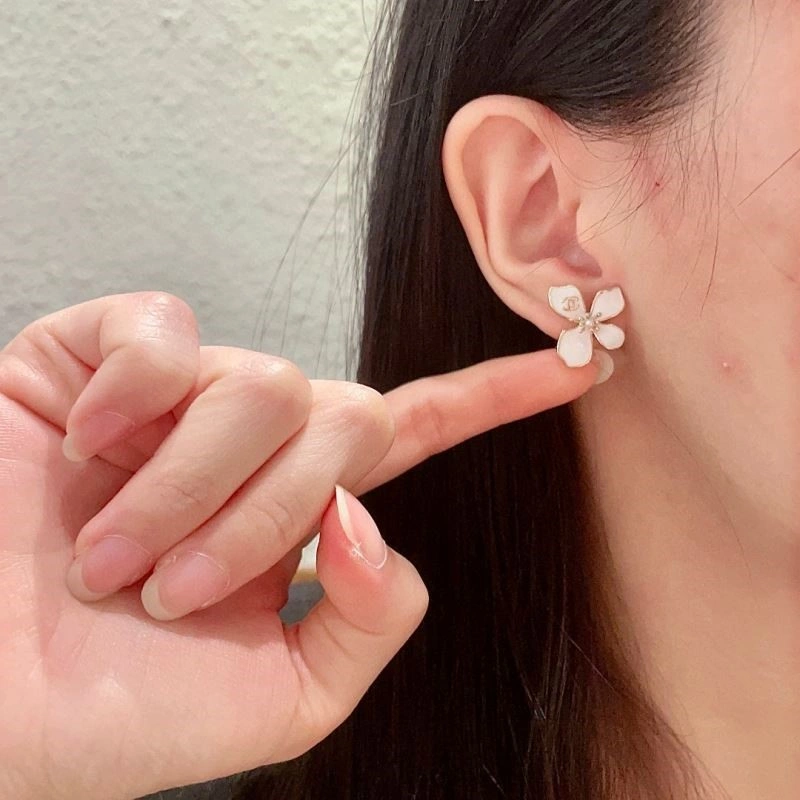UrbanChic Chanel Earrings 222701