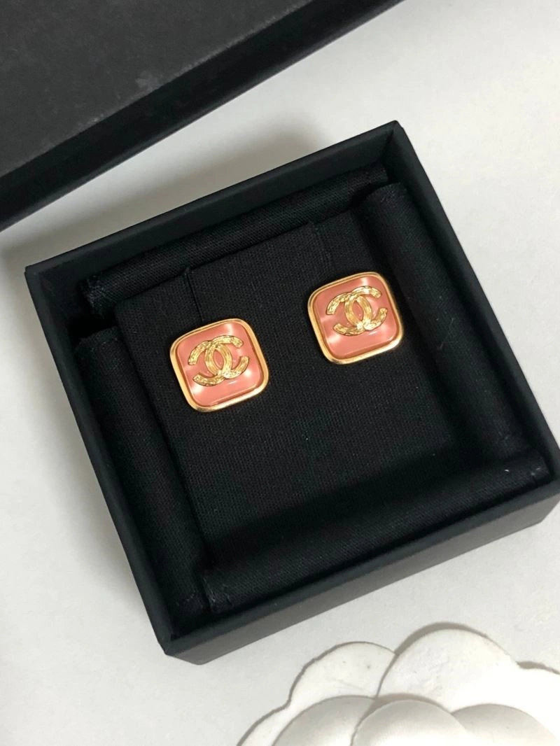 Comfortable Chanel Earrings 222686