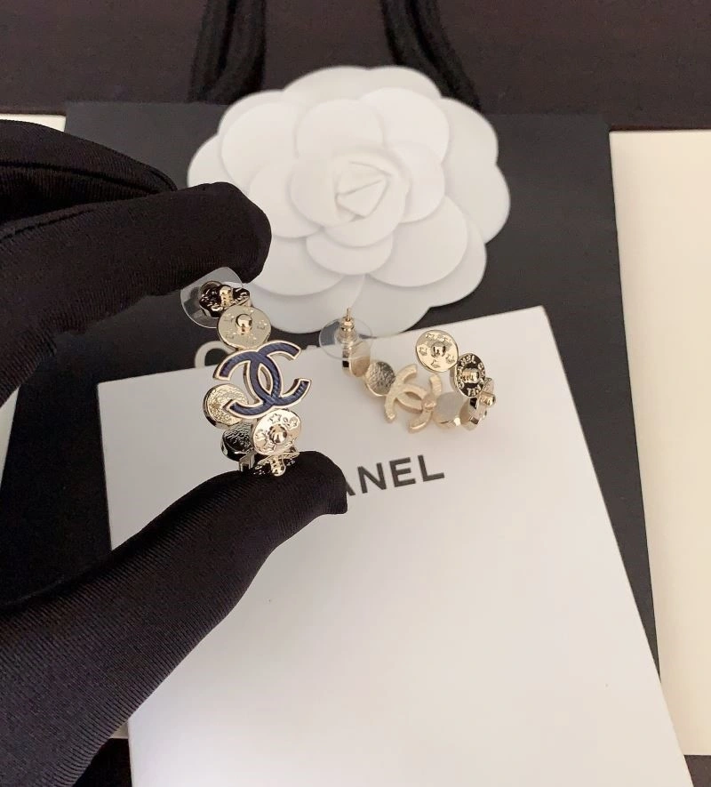 Versatile Chanel Earrings 222683