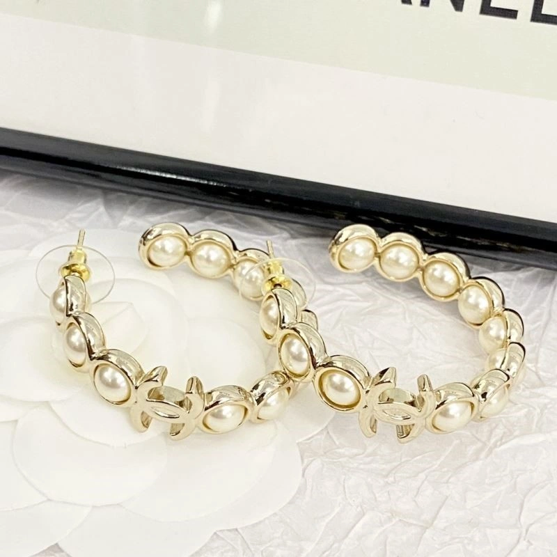 Chanel Earrings WellDesigned 222702