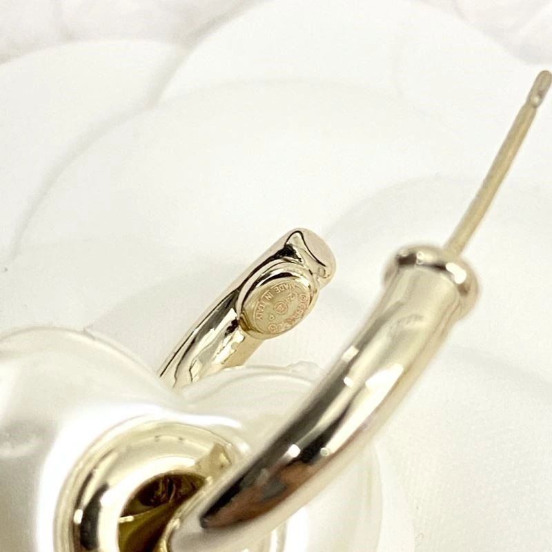 Contemporary Chanel Earrings 222706