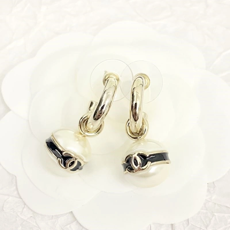 Classic Chanel Earrings 222692