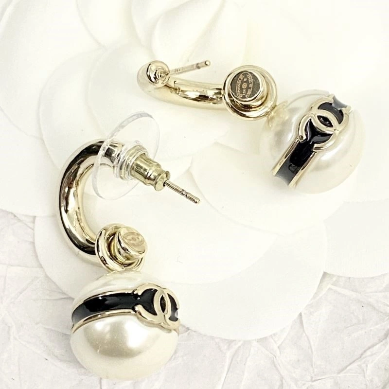 Classic Chanel Earrings 222692