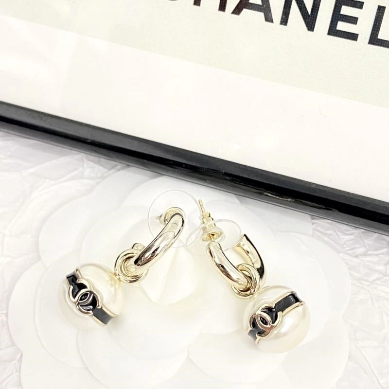 Classic Chanel Earrings 222692