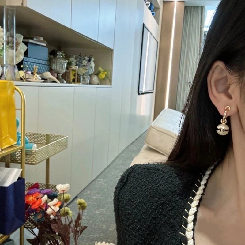Classic Chanel Earrings 222692