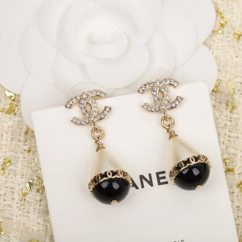 TimelessDesign Chanel Earrings 222754