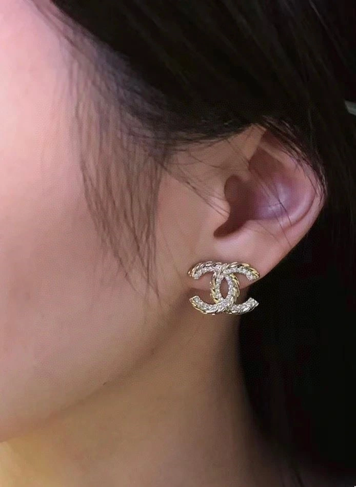RelaxedFit Chanel Earrings 222680