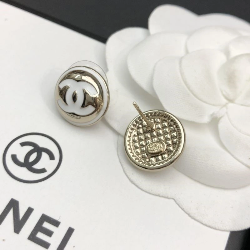 Stylish Chanel Earrings 222669