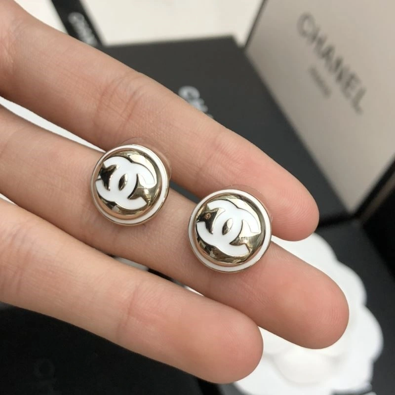 Stylish Chanel Earrings 222669