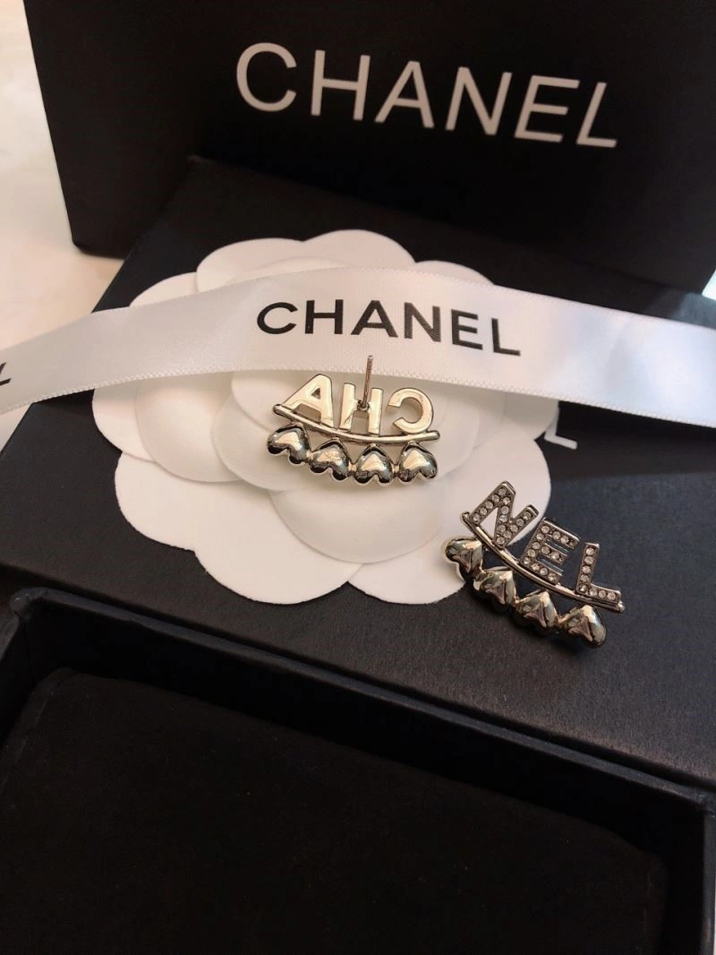 Trendsetting Chanel Earrings 222663