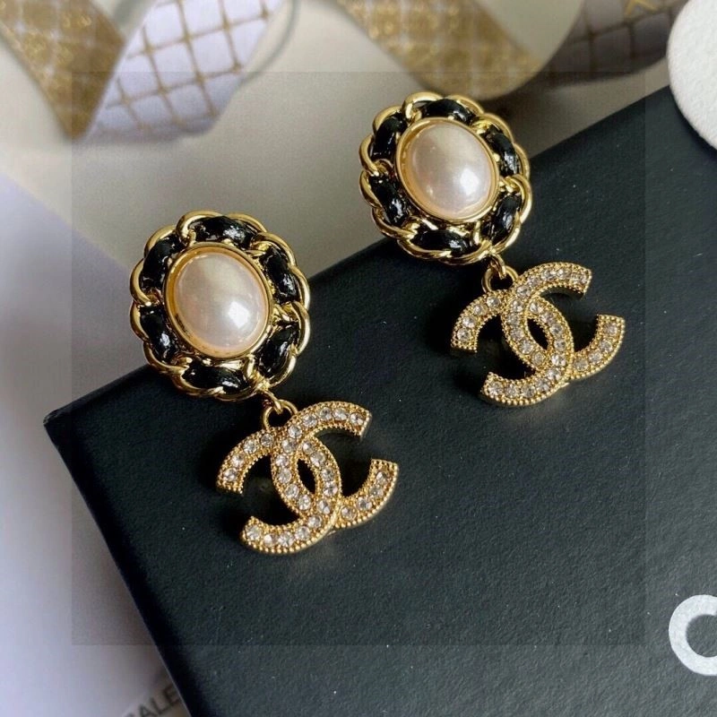 FreshLook Chanel Earrings 222667