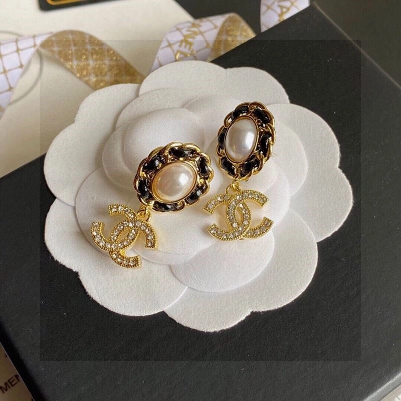 FreshLook Chanel Earrings 222667