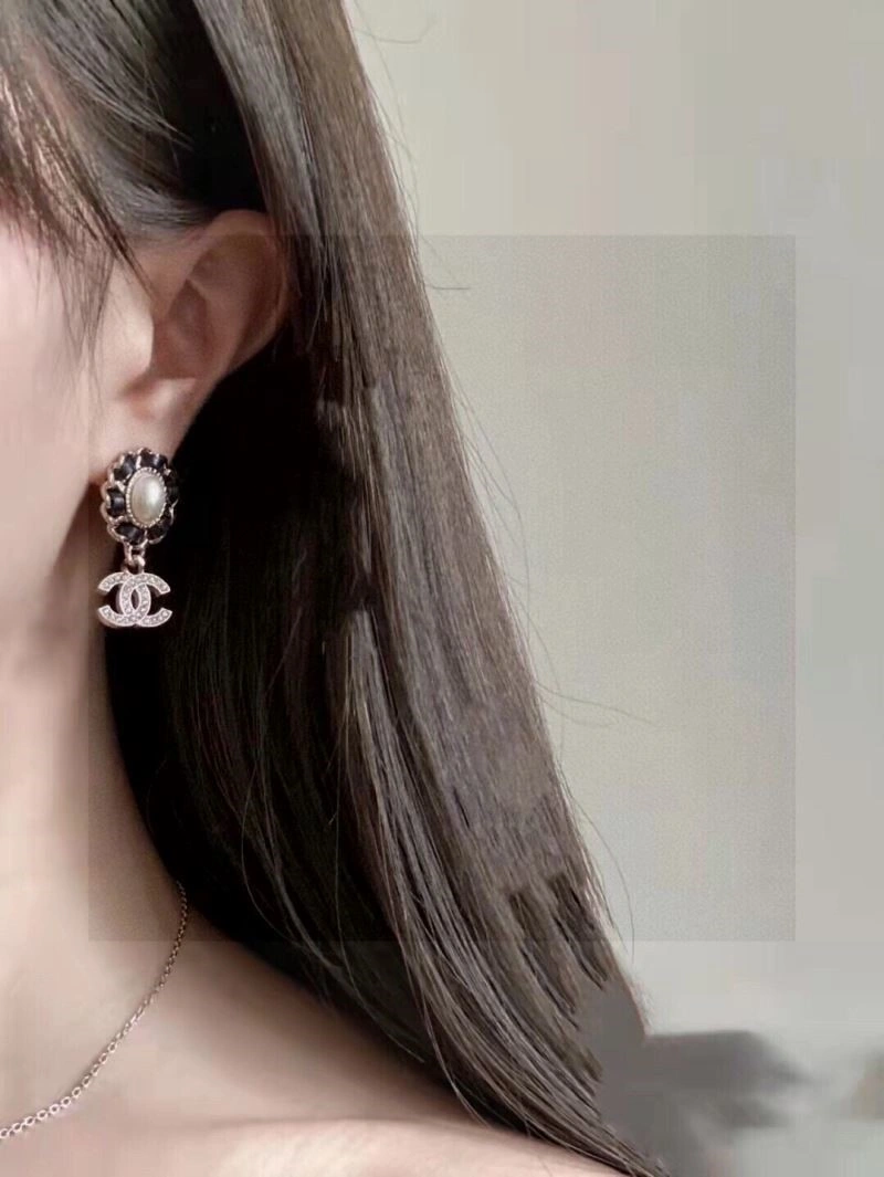 FreshLook Chanel Earrings 222667