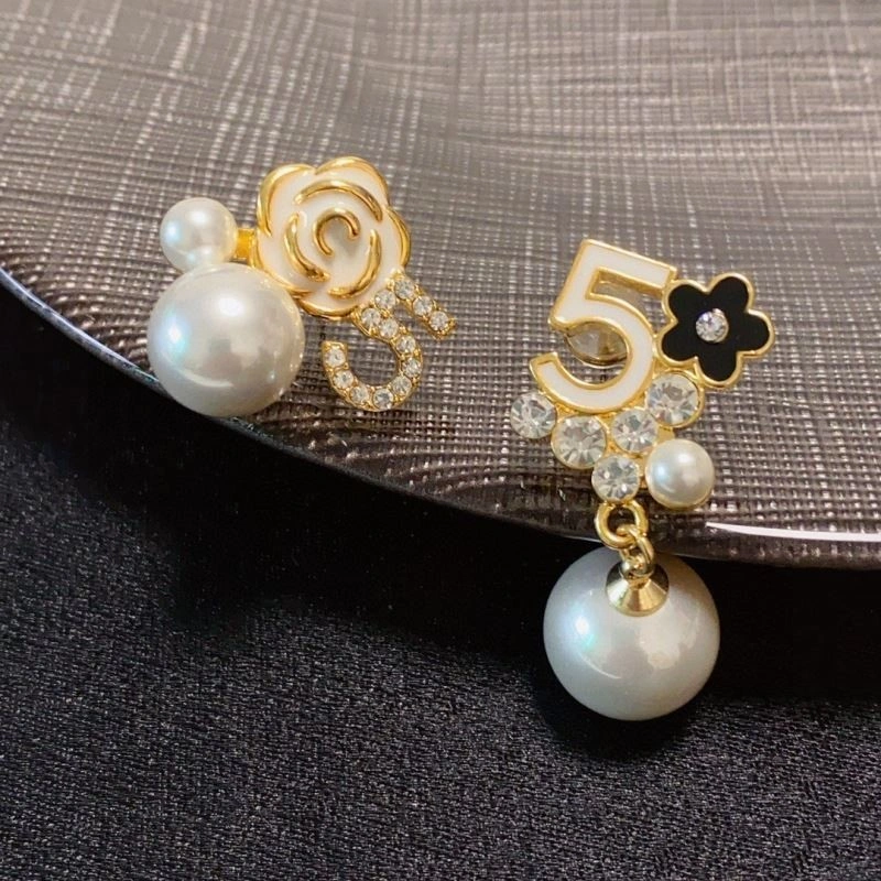 Practical Chanel Earrings 222655